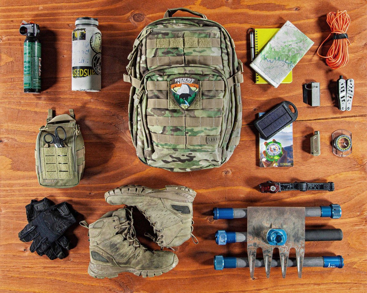 Survival packing guide complete adventure gear setup