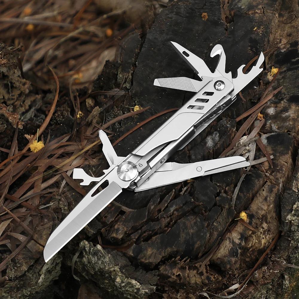 Multi tool and repair gear for hiking